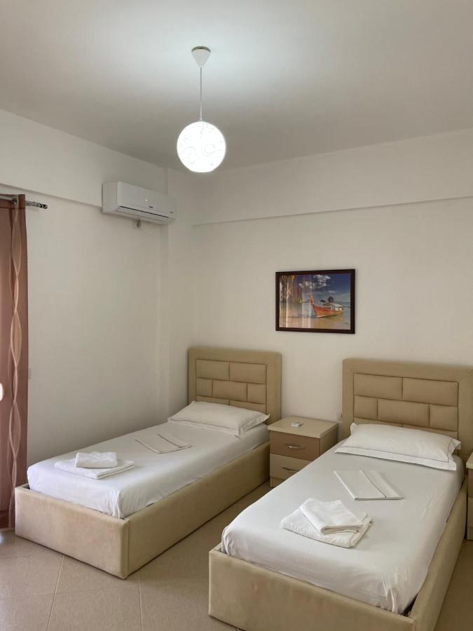 Villa Sildi Sarandë 外观 照片