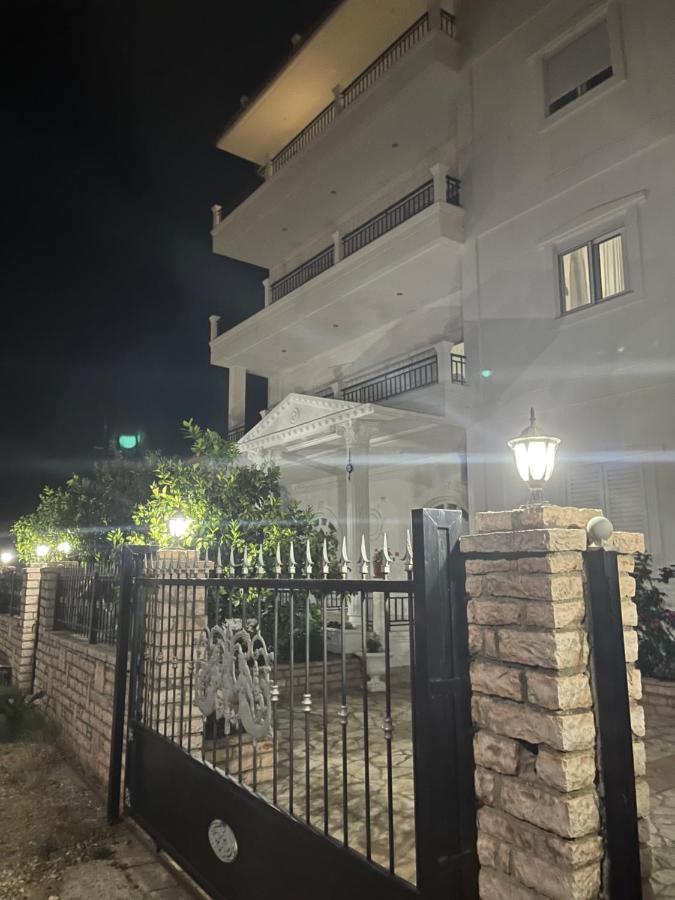 Villa Sildi Sarandë 外观 照片