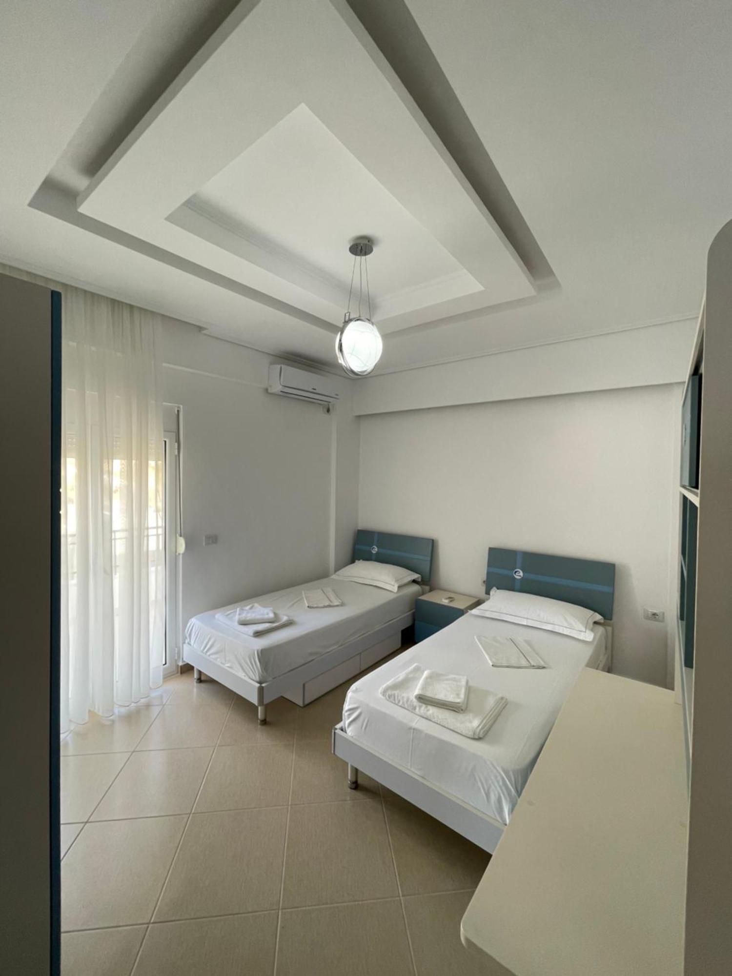 Villa Sildi Sarandë 外观 照片
