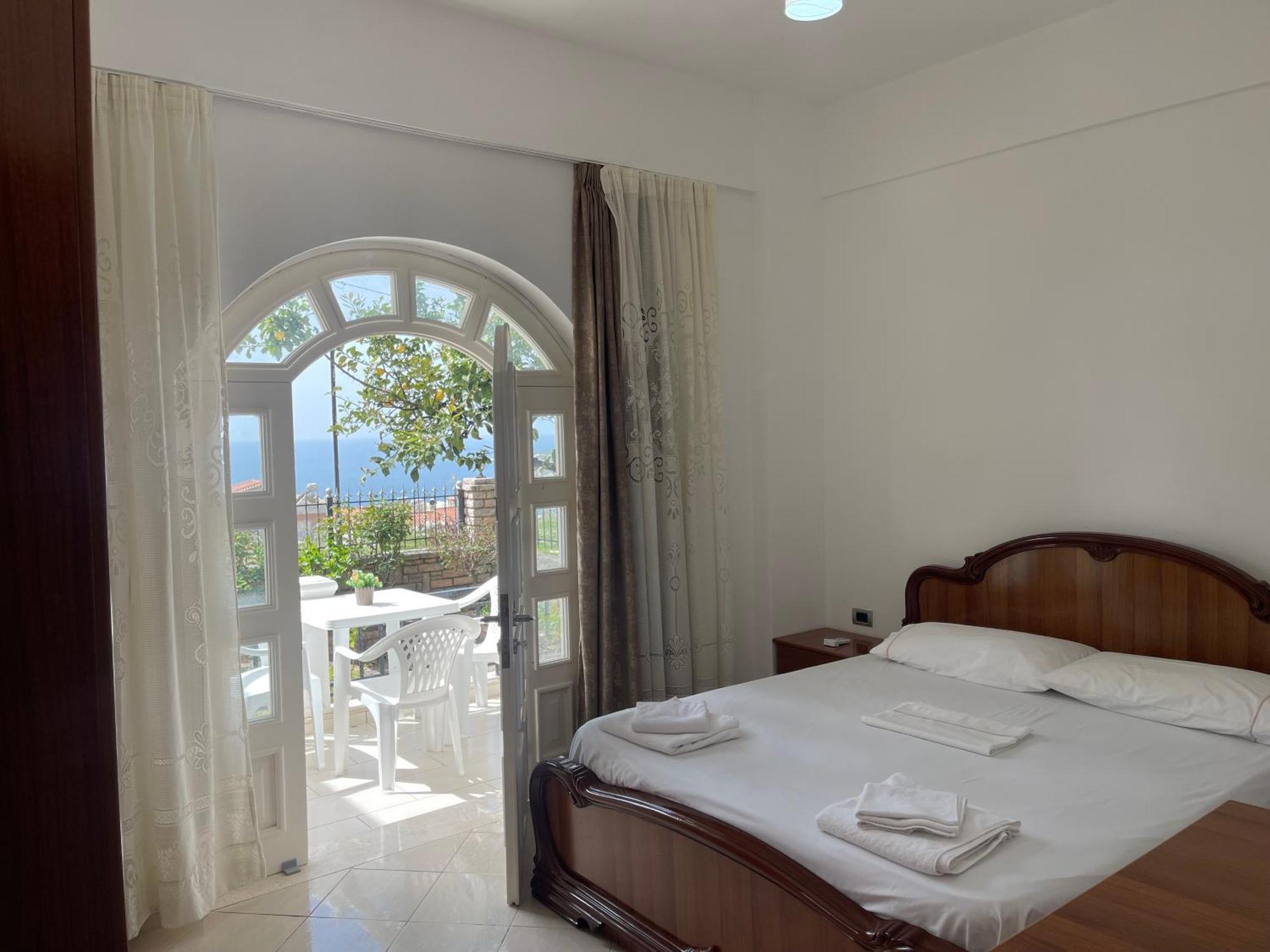 Villa Sildi Sarandë 外观 照片