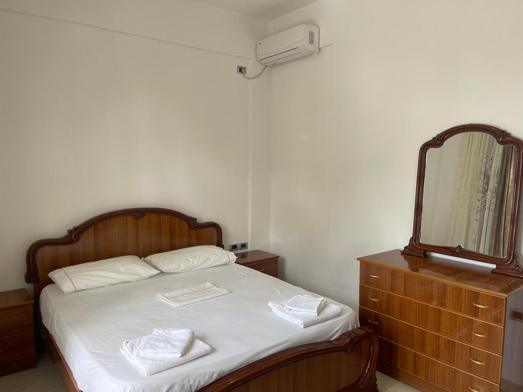Villa Sildi Sarandë 外观 照片